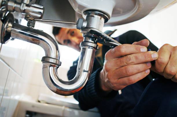 Best Faucet Repair  in Fennville, MI